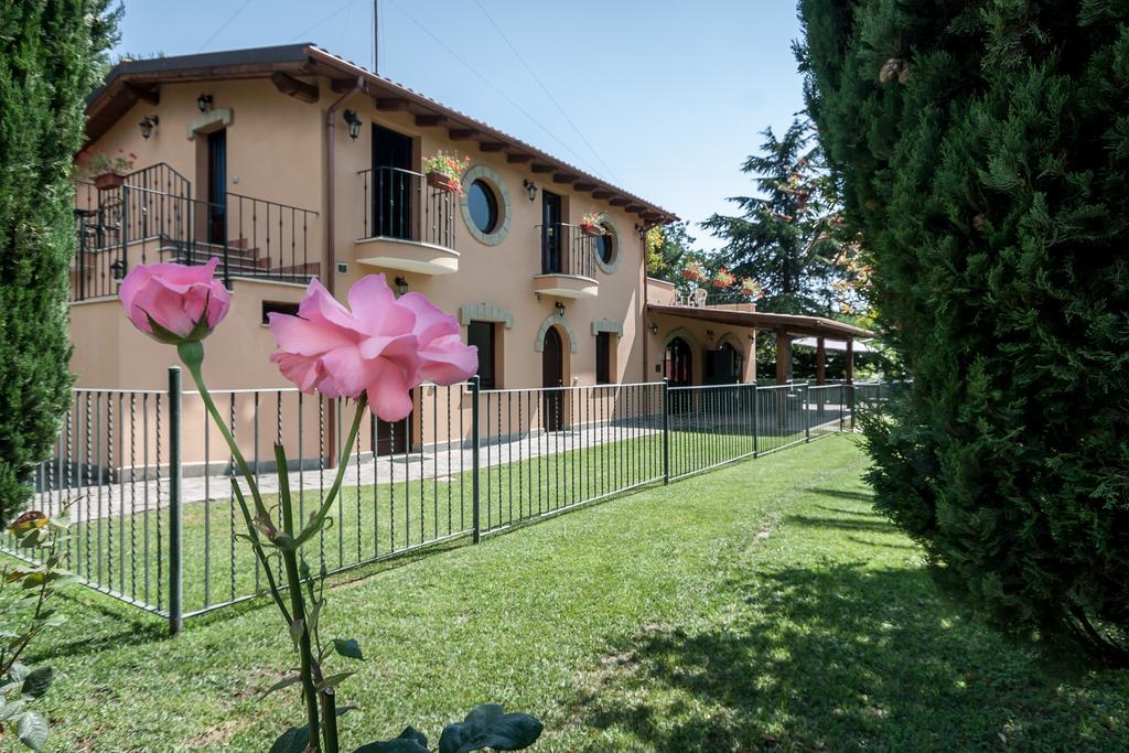 Relais Villaggio Azzurro Roma Dış mekan fotoğraf